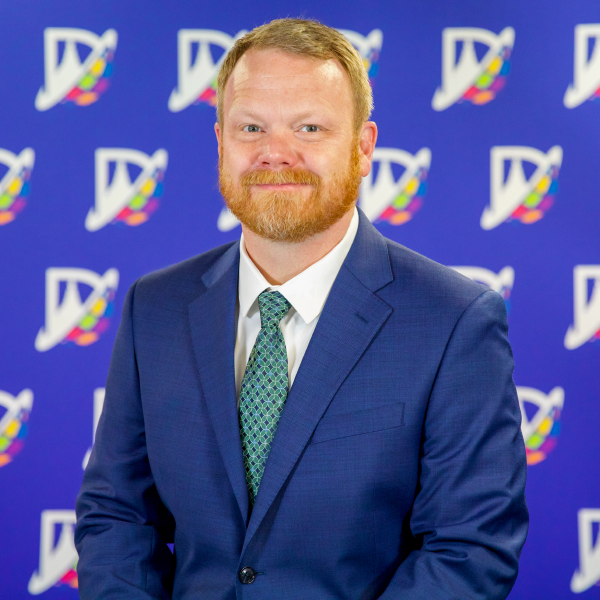  Jeff Panter, Principal 